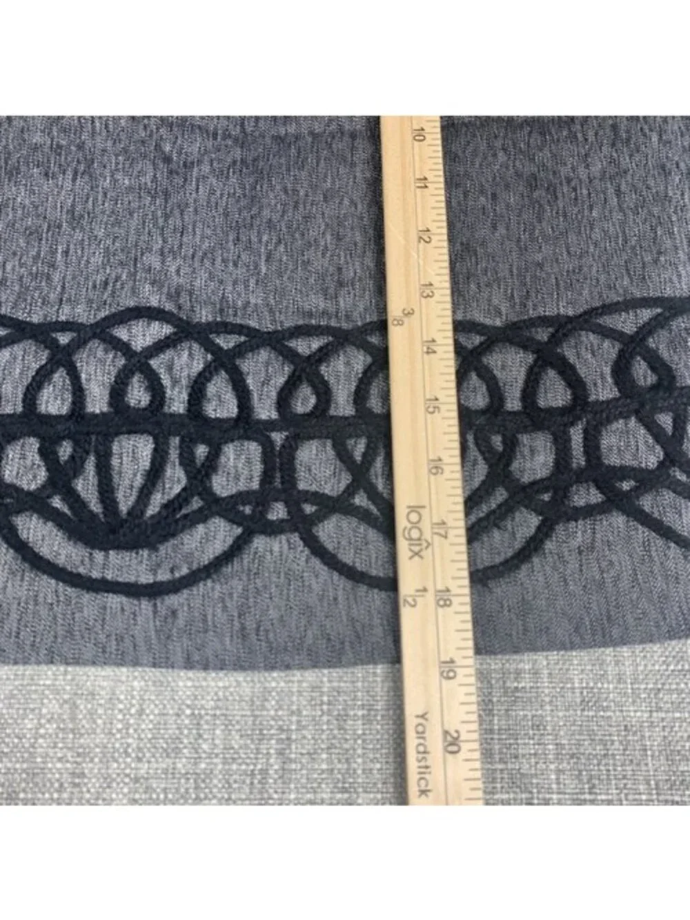 Ann Taylor Loft Skirt Women’s Size 2 Gray & Black Appliqué Career Dressy